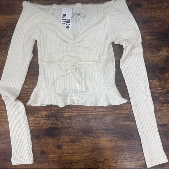 Kimchi Blue Off the Shoulder Top Bundle of 2-Size XS NWT - Picture 6 of 15